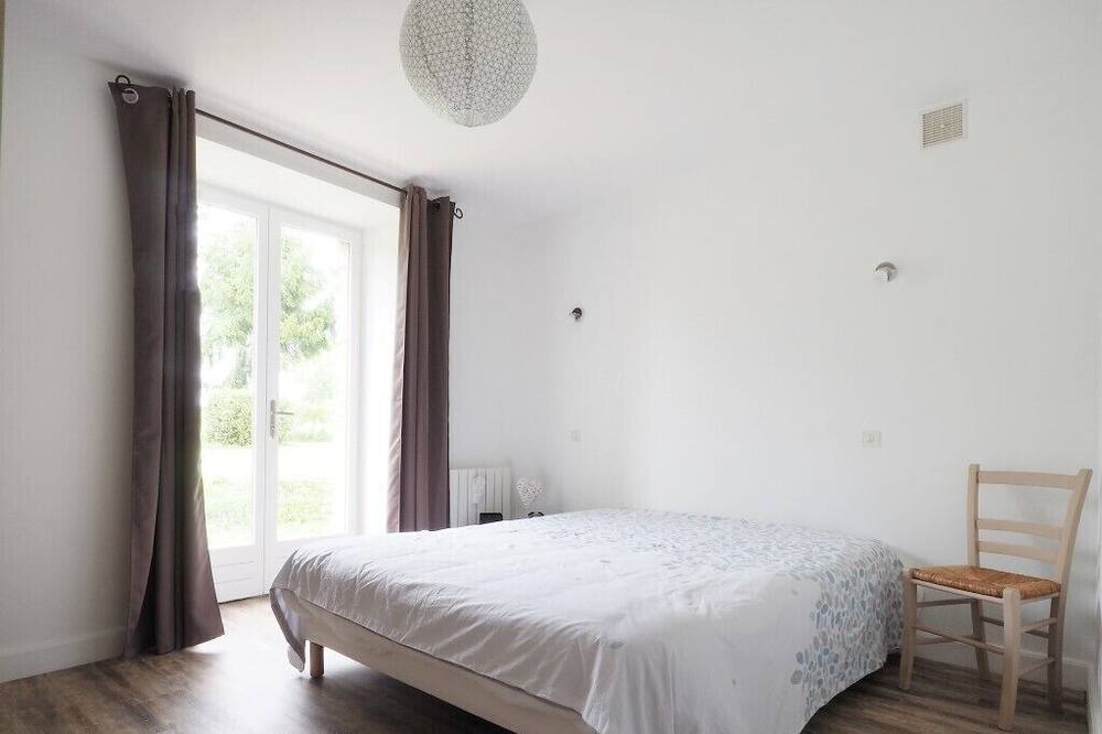 Photo of Bedroom in Coteaux Perigourdins