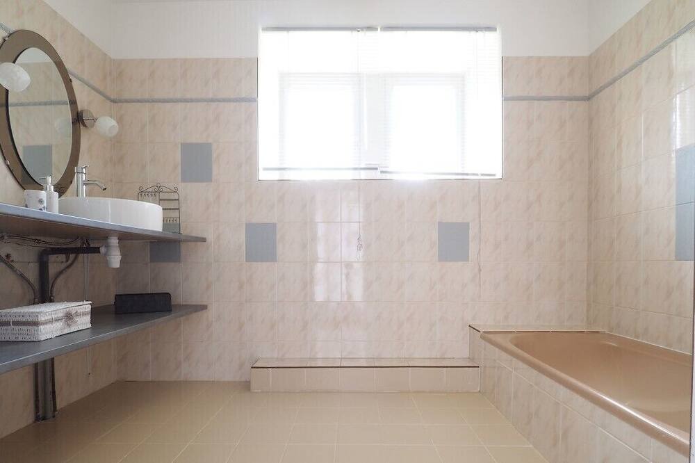 Photo of Bathroom in Coteaux Perigourdins