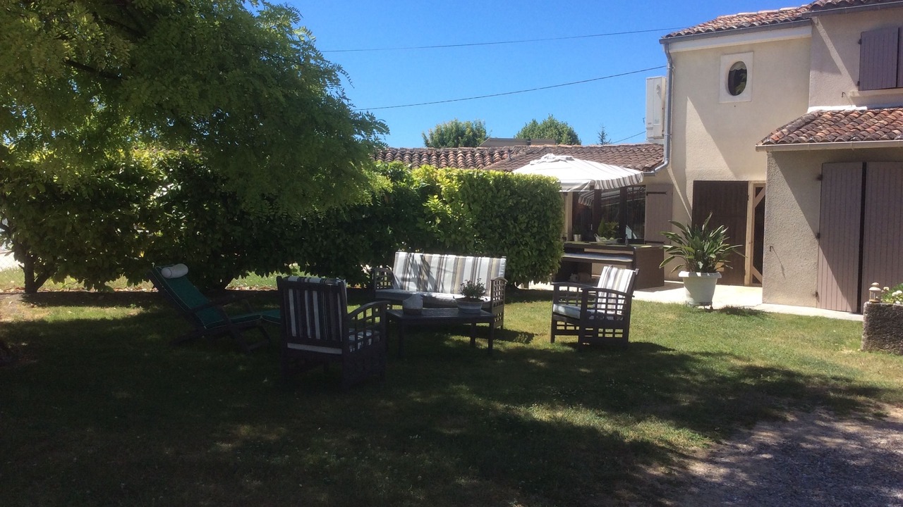Photo of Outdoor in Gensac-la-Pallue