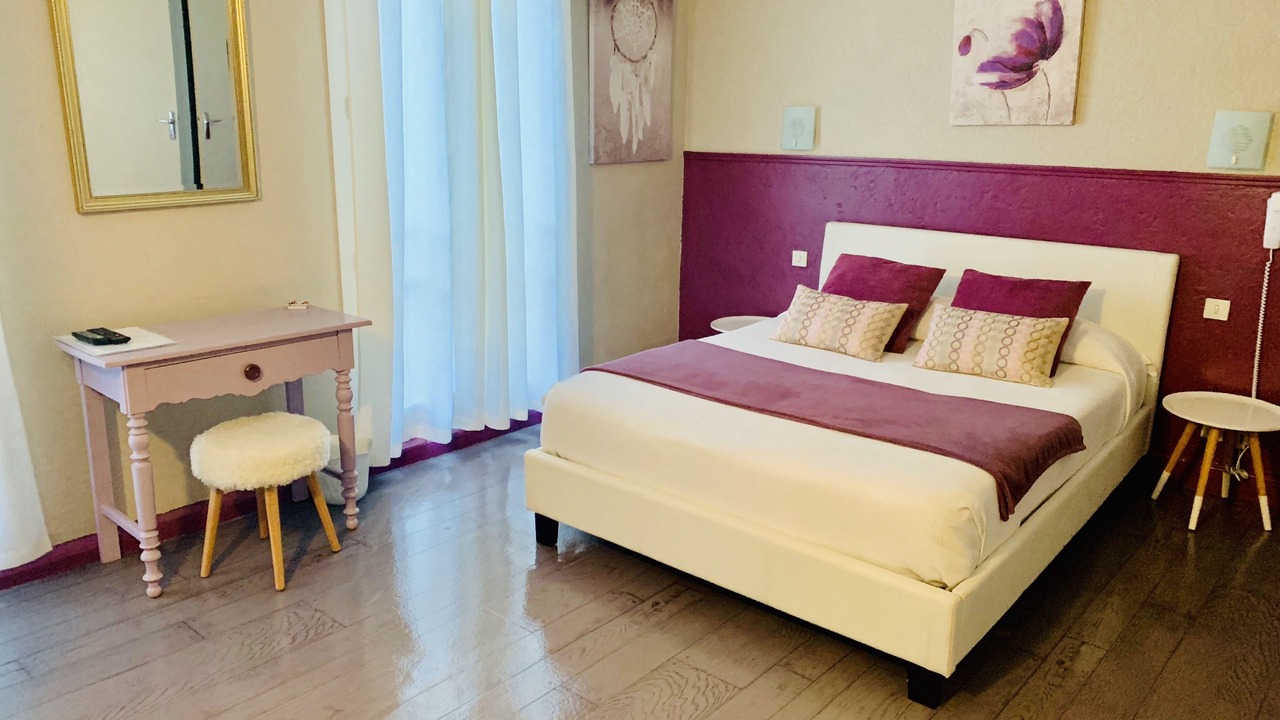 Photo of Bedroom in Forcalquier