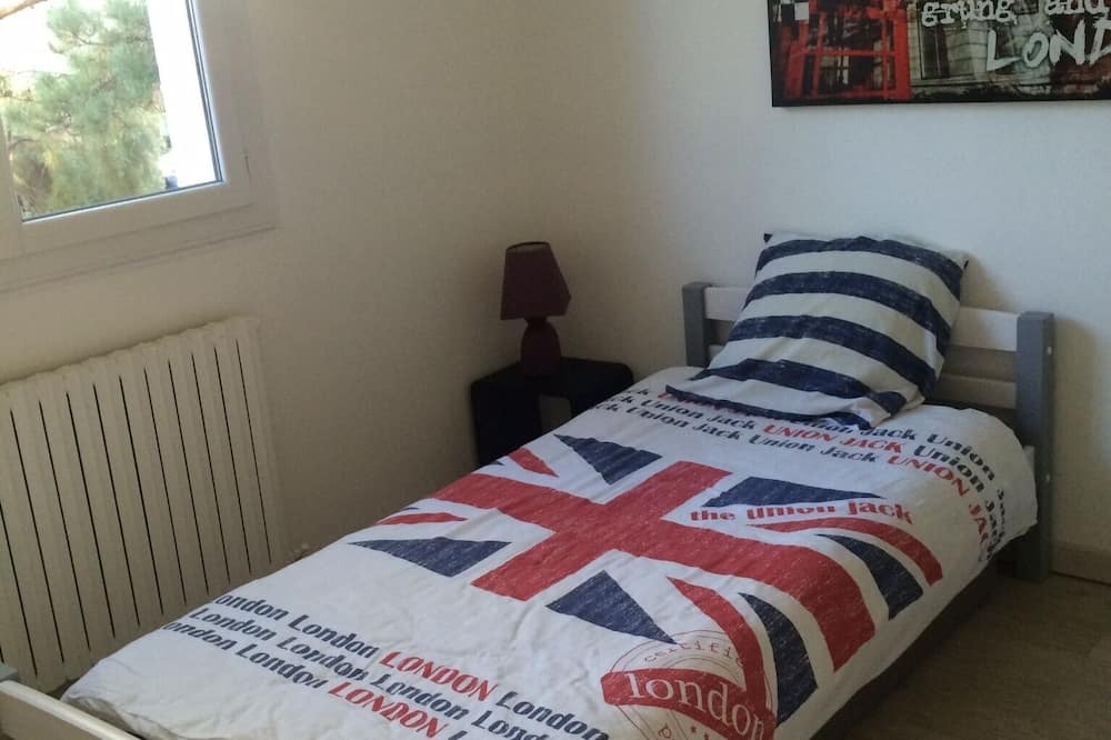 Photo of Bedroom in LHoumeau