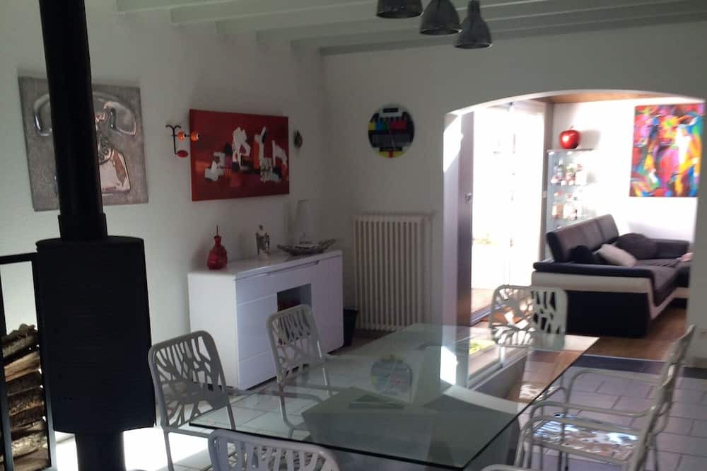 Photo of Kitchen in LHoumeau