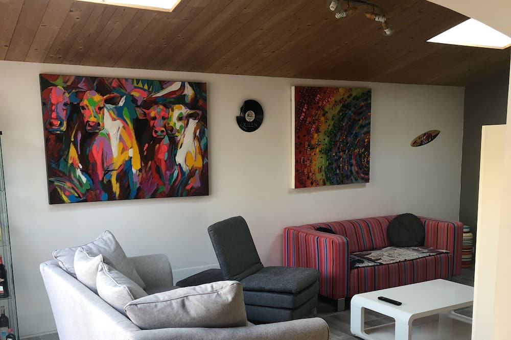 Photo of Livingroom in LHoumeau
