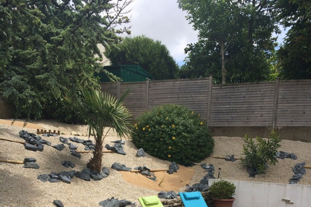 Photo of Others in LHoumeau