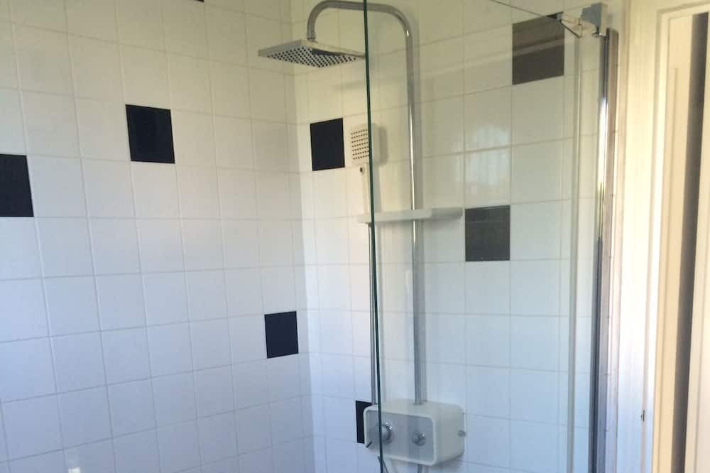 Photo of Bathroom in LHoumeau
