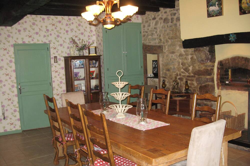 Photo of Bedroom in Rancon