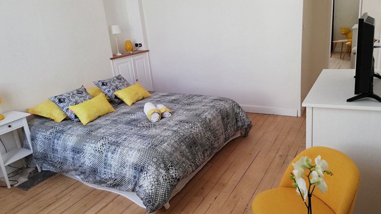 Photo of Bedroom in Centre Ville