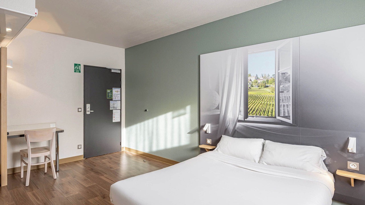 Photo of Bedroom in Langon