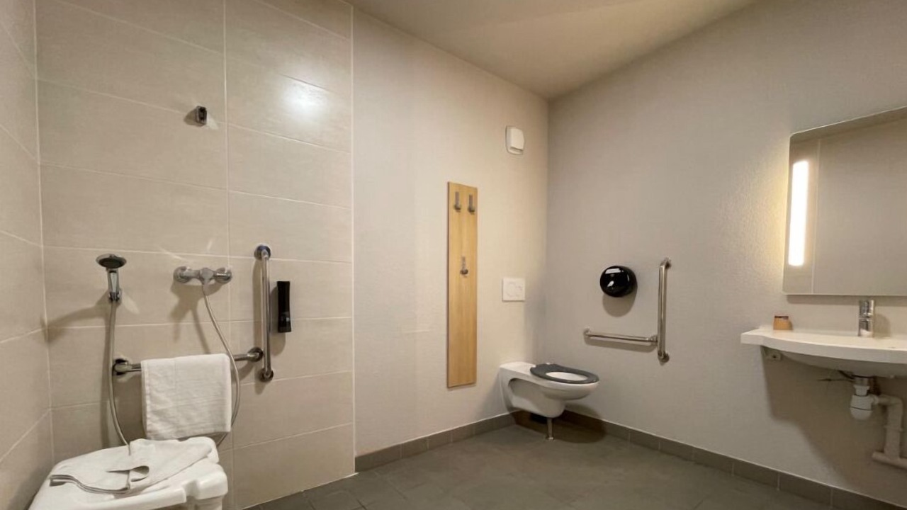 Photo of Bedroom in Langon