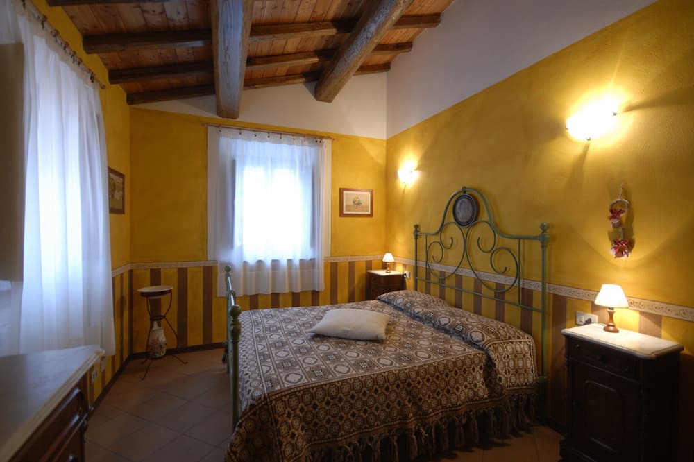 Photo of Bedroom in Cutigliano