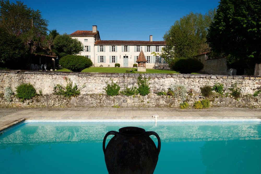 Photo of Outdoor in Saint-Romain