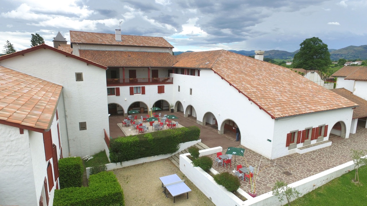 Photo of Outdoor in Sare
