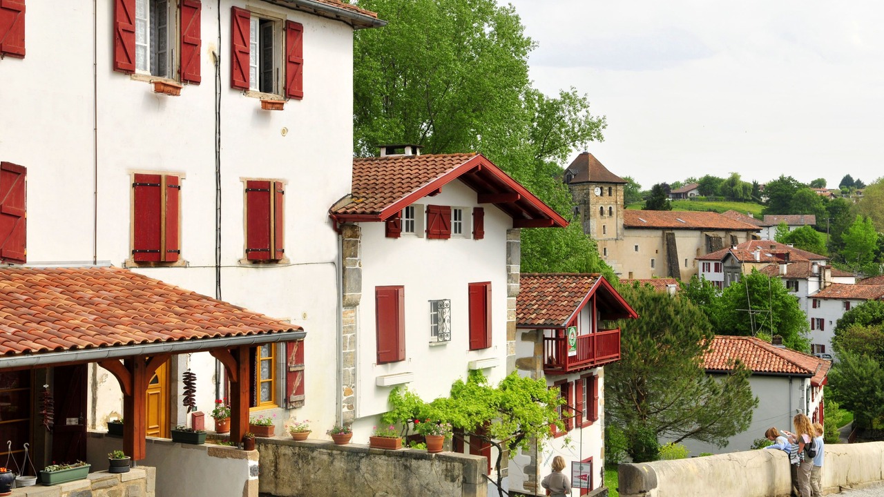 Photo of Outdoor in Sare