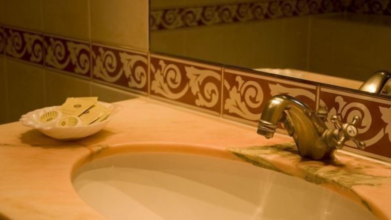 Photo of Bathroom in Bordeaux Golden Triangle