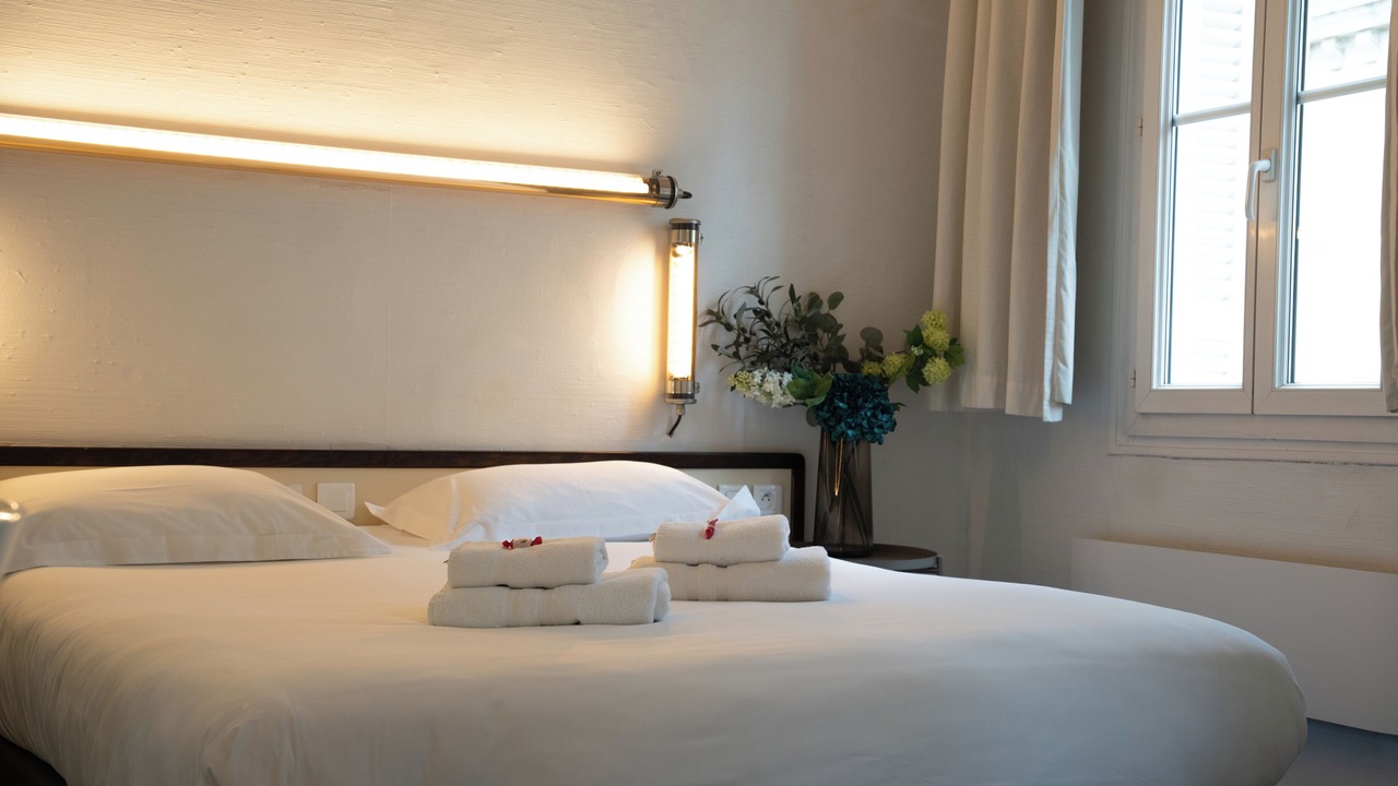 Photo of Bedroom in Bordeaux Golden Triangle