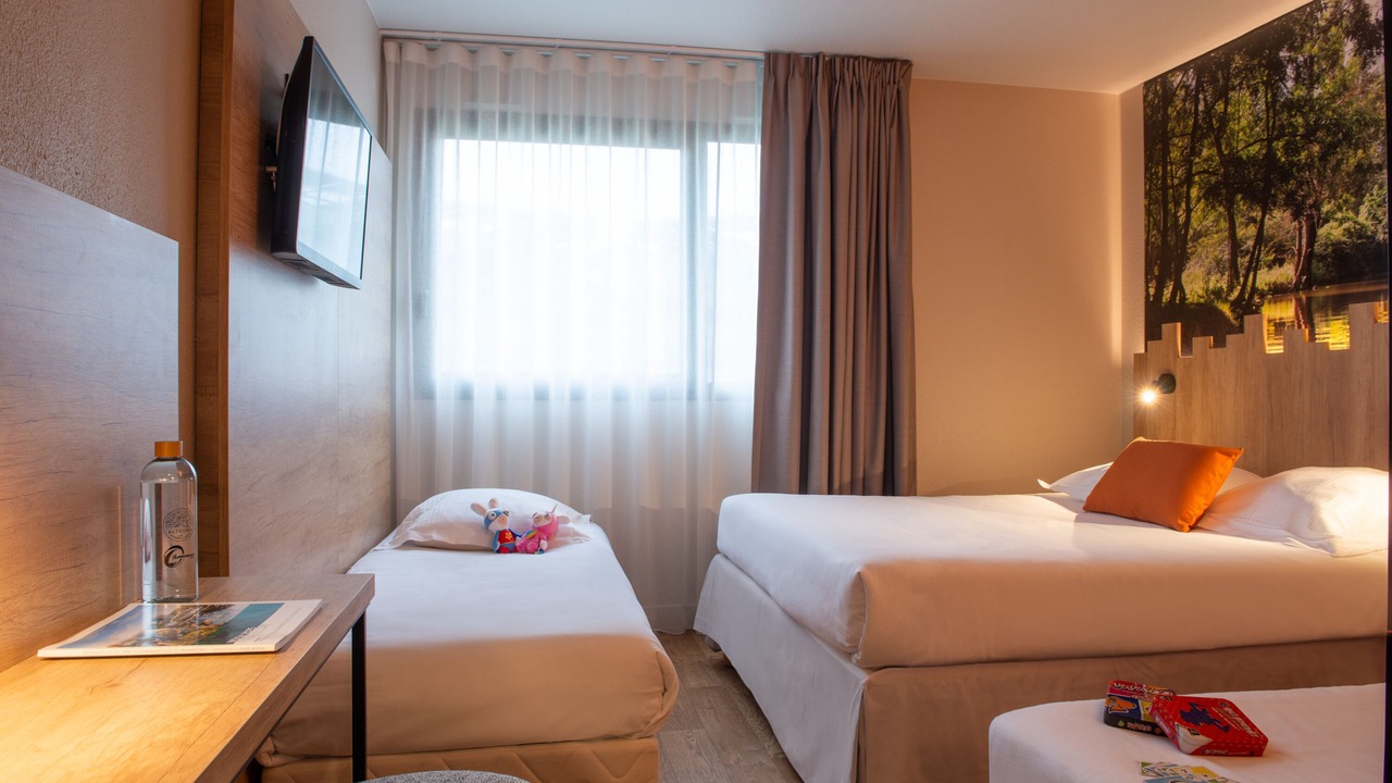 Photo of Bedroom in Chasseneuil-du-Poitou