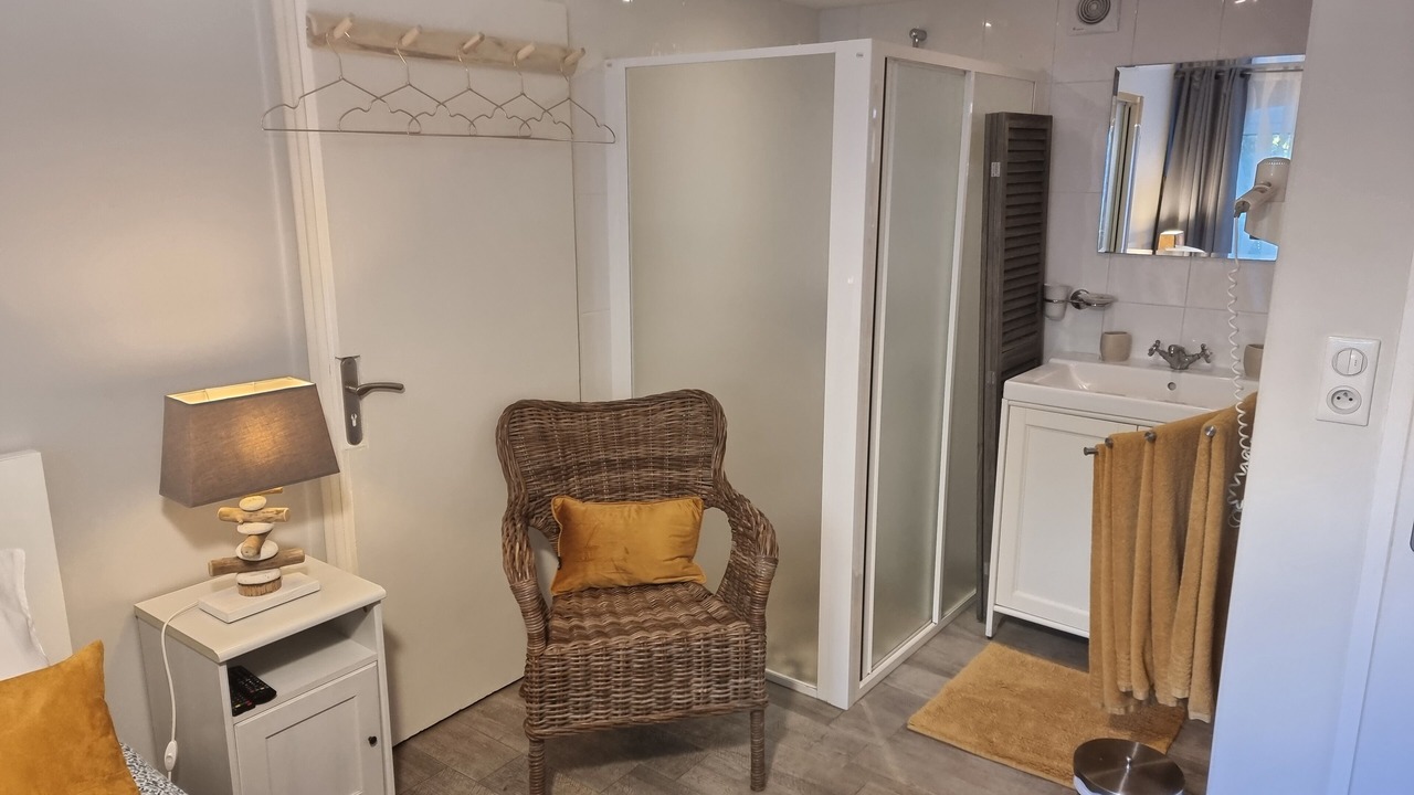 Photo of Bathroom in Saint-Palais-sur-Mer