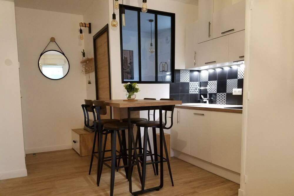 Photo of Kitchen in La Rochelle City Centre