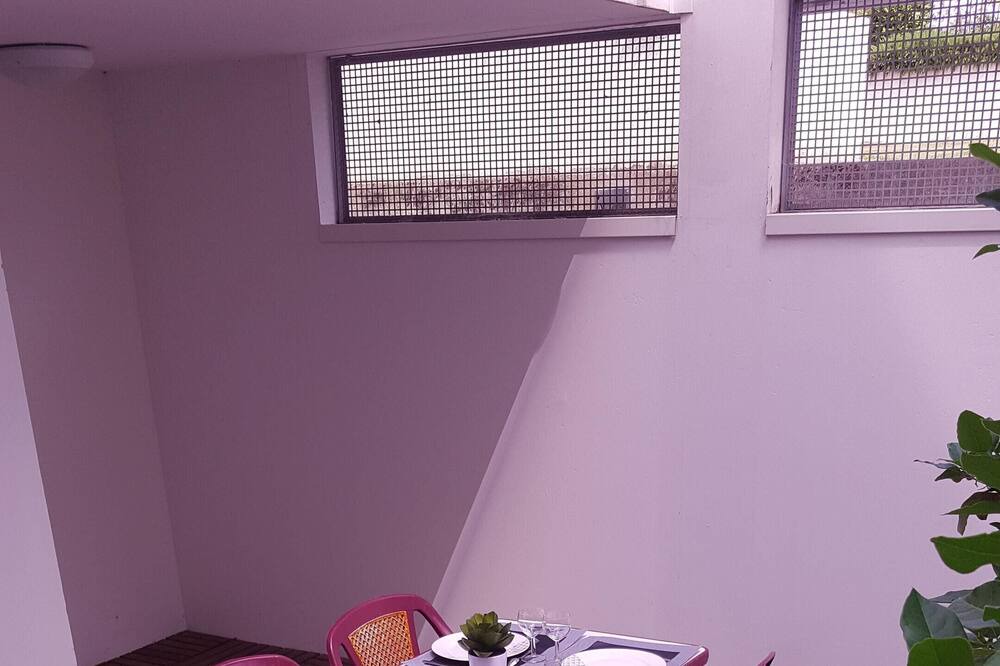 Photo of Kitchen in La Rochelle City Centre