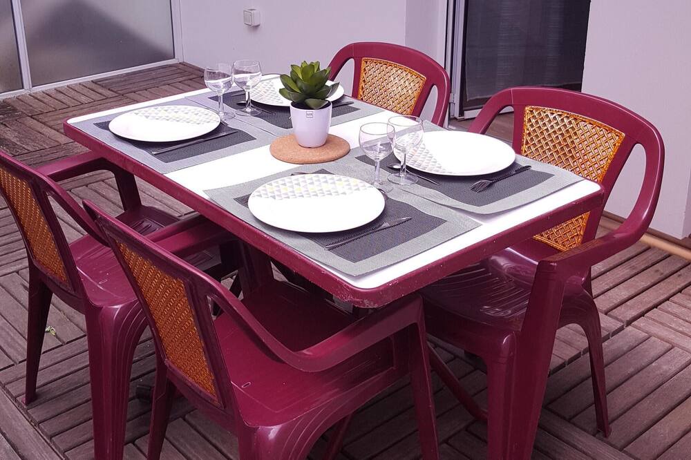 Photo of Kitchen in La Rochelle City Centre