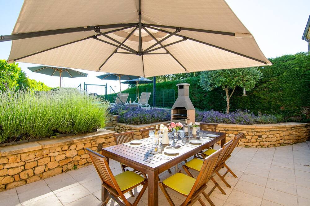Photo of Patio Balcony in Saint-Crepin-et-Carlucet