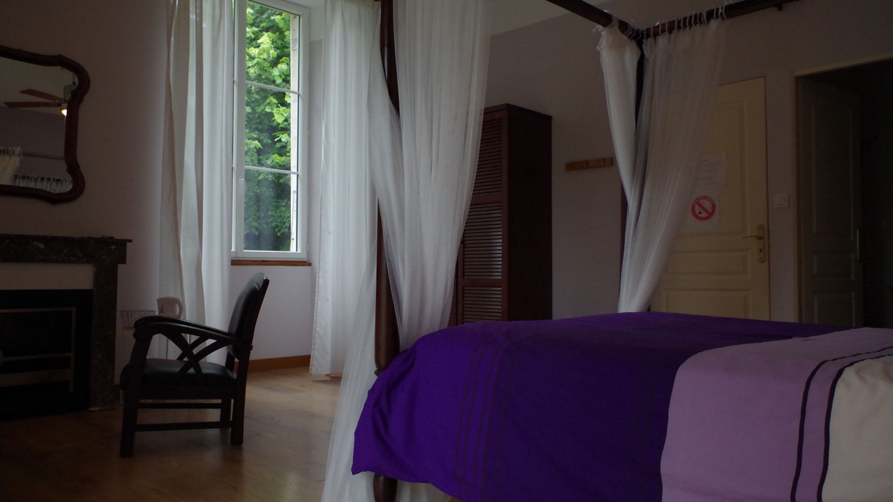 Photo of Bedroom in Courcelles