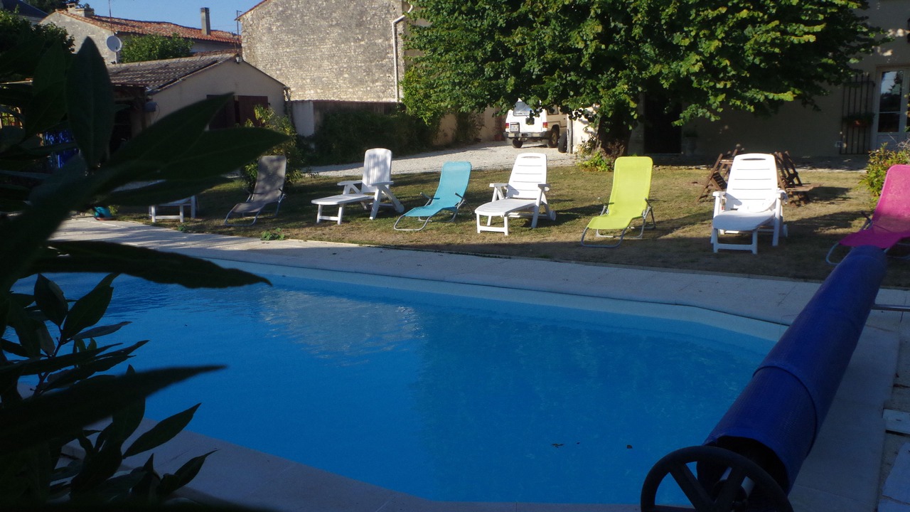 Photo of Outdoor in Courcelles