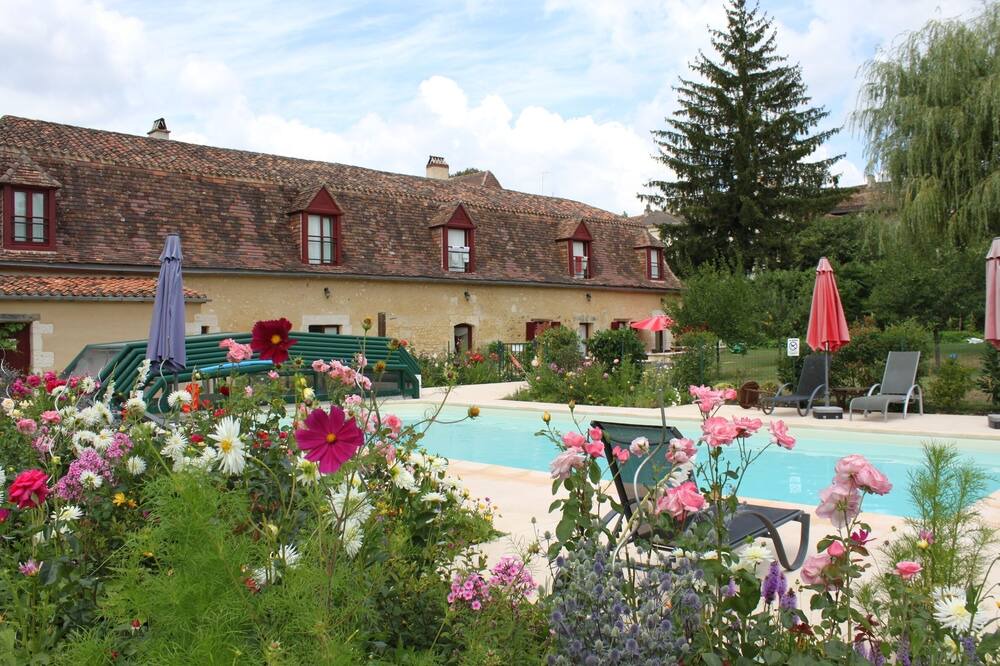 Photo of Outdoor in Villamblard
