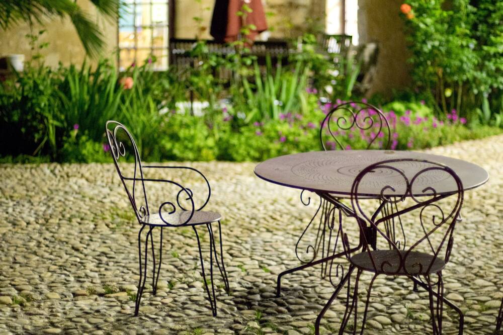 Photo of Outdoor in Villamblard