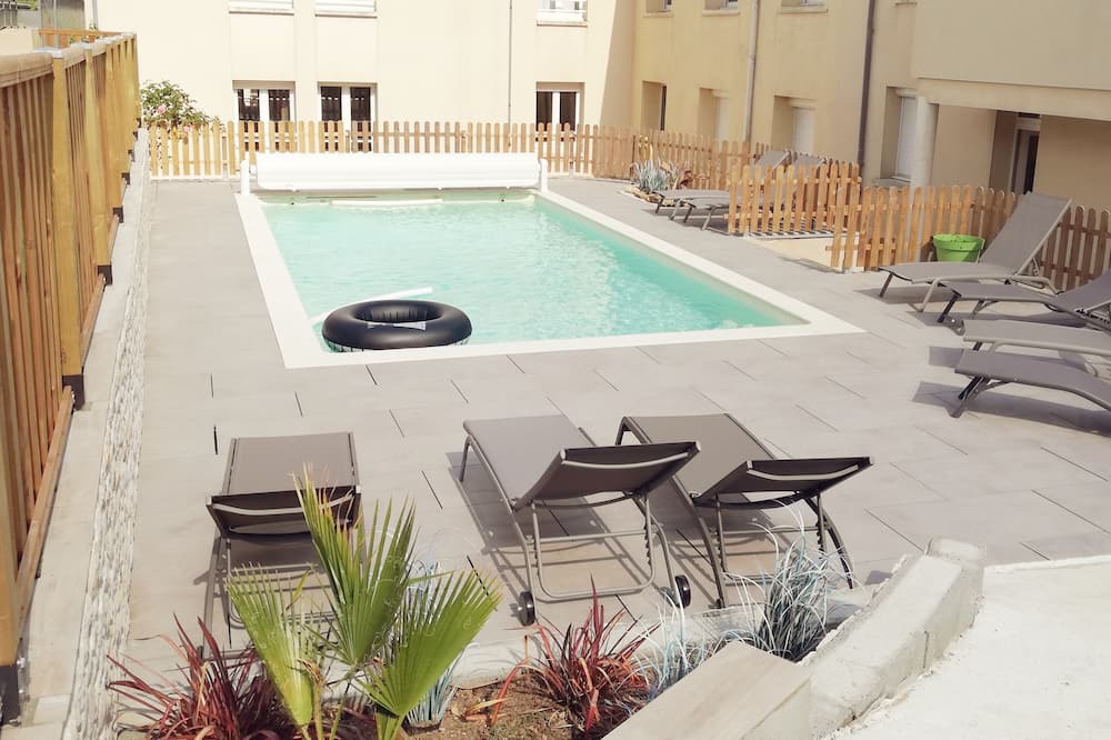 Photo of Outdoor in Saint-Loup-Lamaire