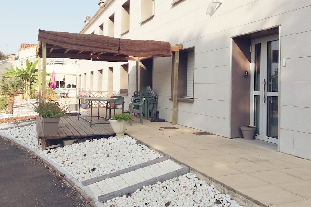 Photo of Outdoor in Saint-Loup-Lamaire
