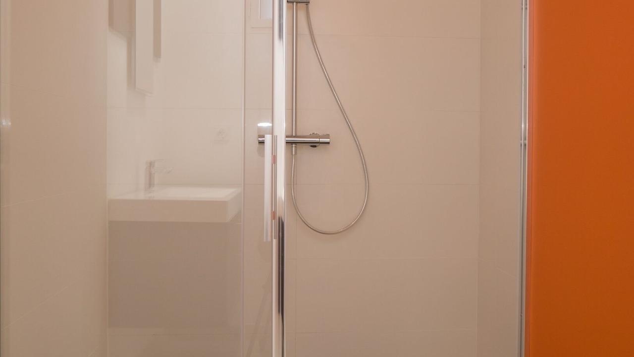 Photo of Bathroom in Beychac-et-Caillau