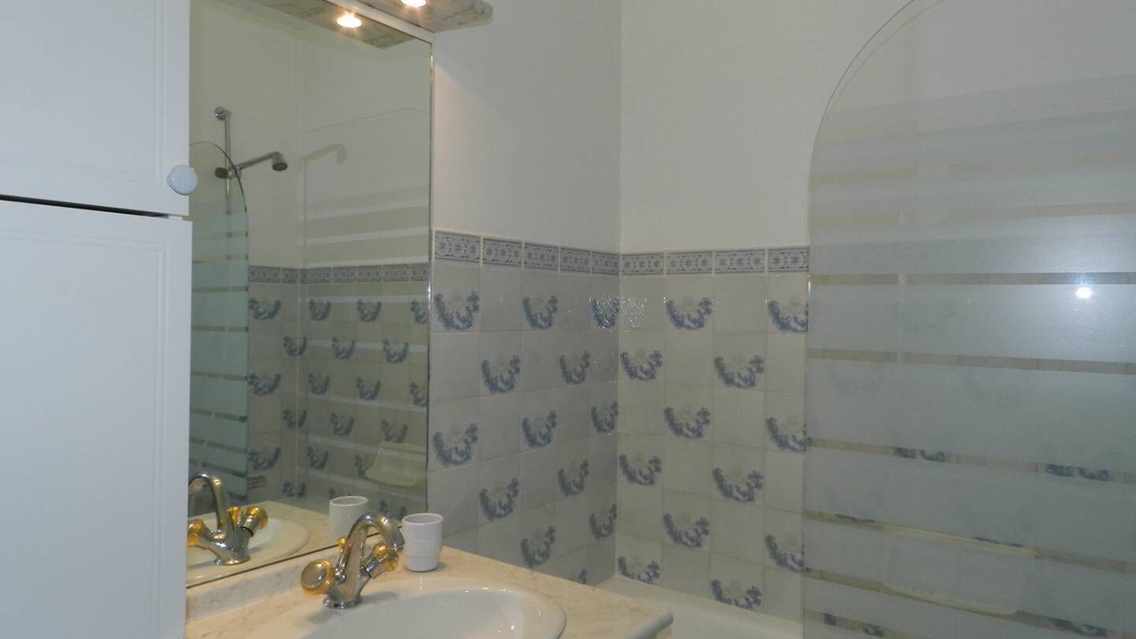 Photo of Bathroom in La Faviere