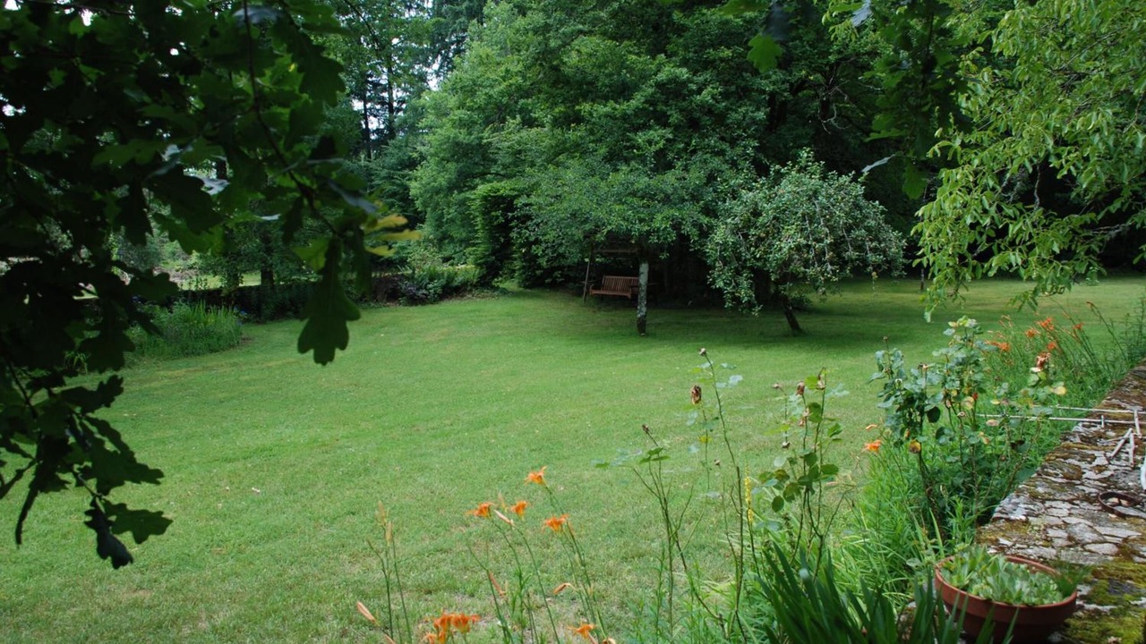 Photo of Outdoor in Saint-Julien-aux-Bois