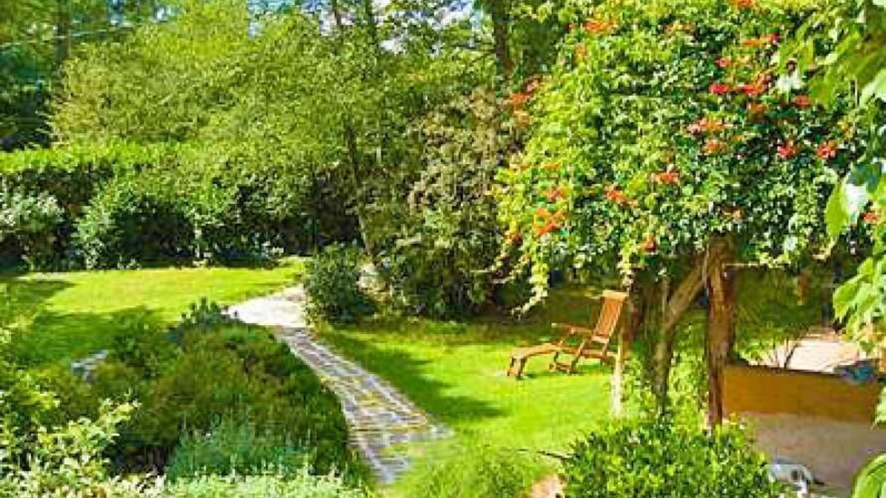 Photo of Outdoor in Saint-Germain-et-Mons