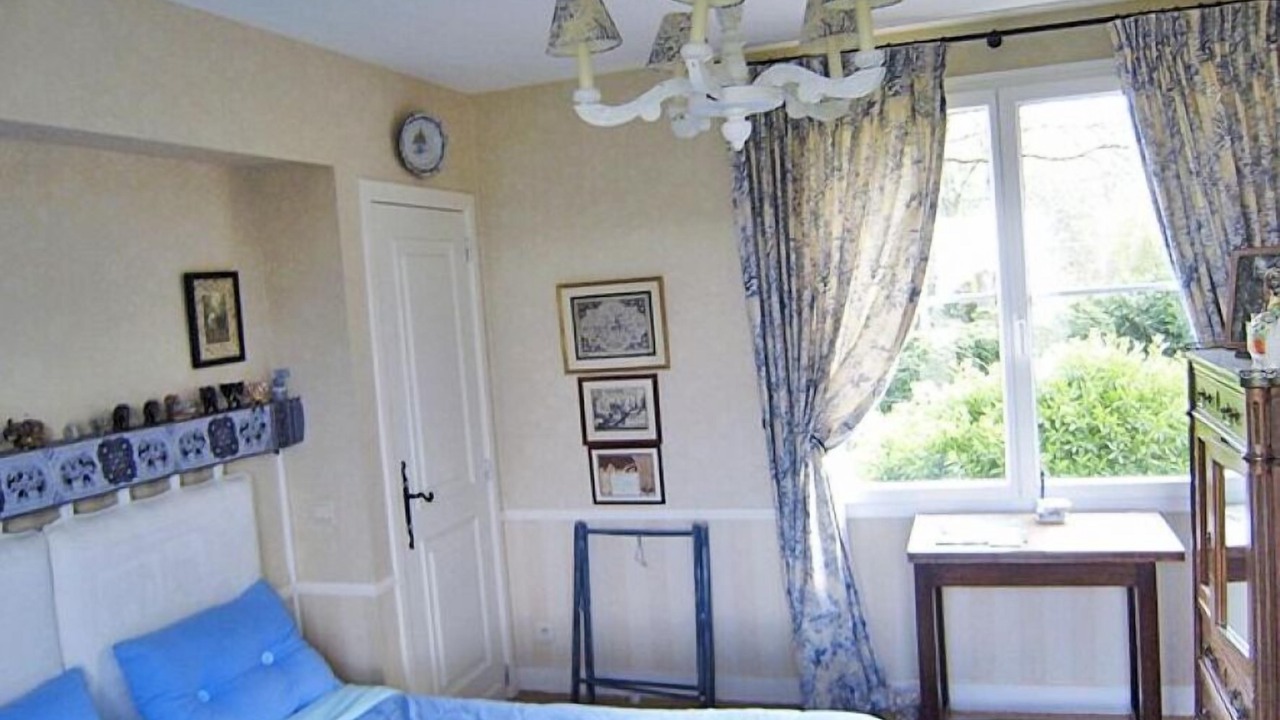 Photo of Bedroom in Saint-Germain-et-Mons
