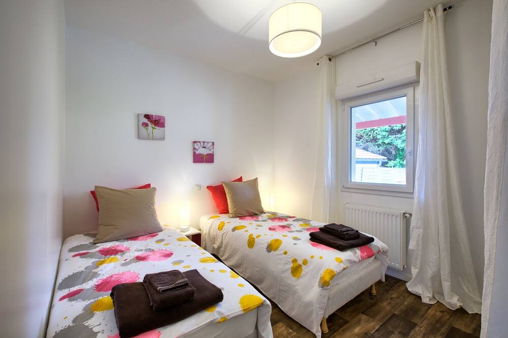 Photo of Bedroom in Lacanau-Ocean