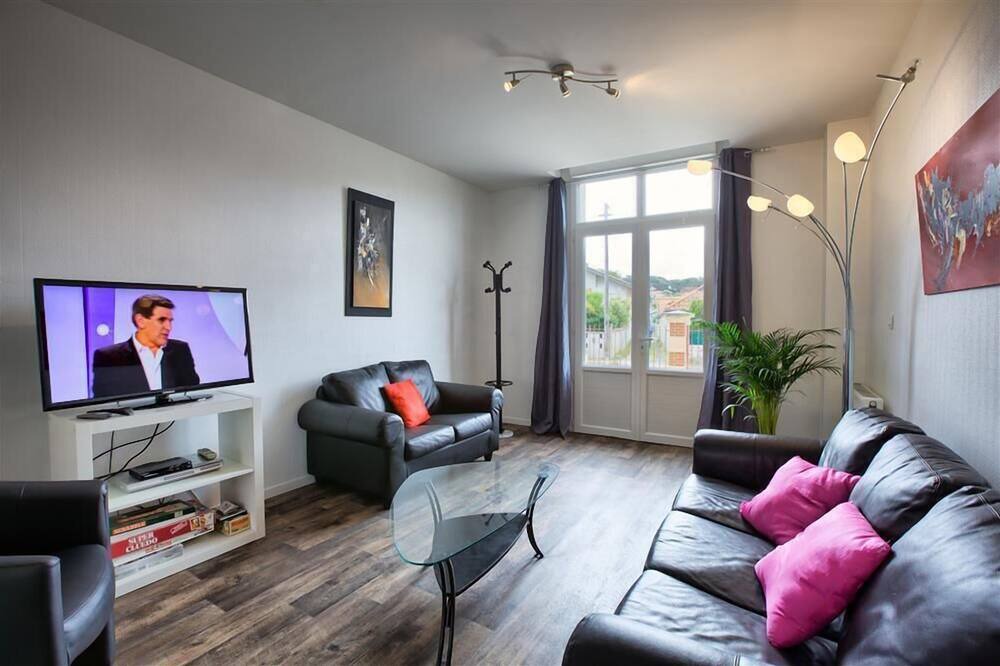 Photo of Livingroom in Lacanau-Ocean