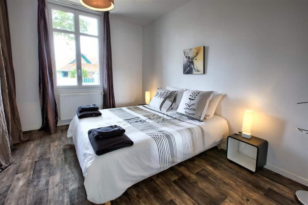 Photo of Bedroom in Lacanau-Ocean