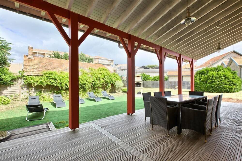 Photo of Patio Balcony in Lacanau-Ocean