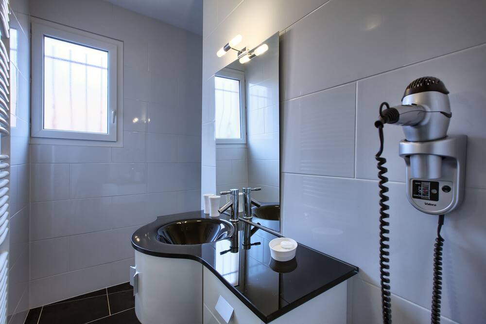 Photo of Bathroom in Lacanau-Ocean