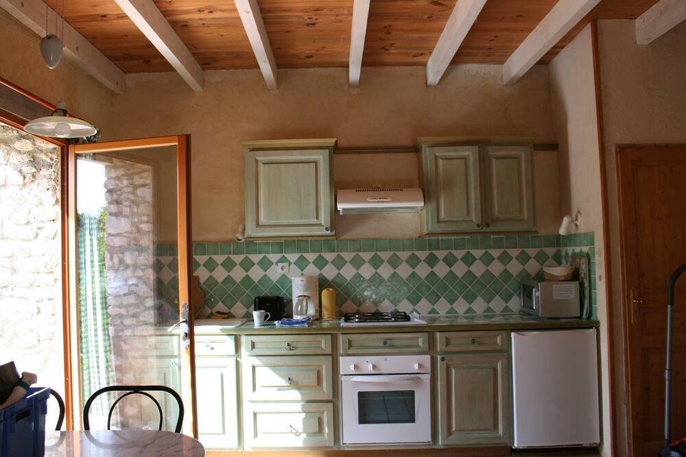 Photo of Kitchen in Conne-de-Labarde
