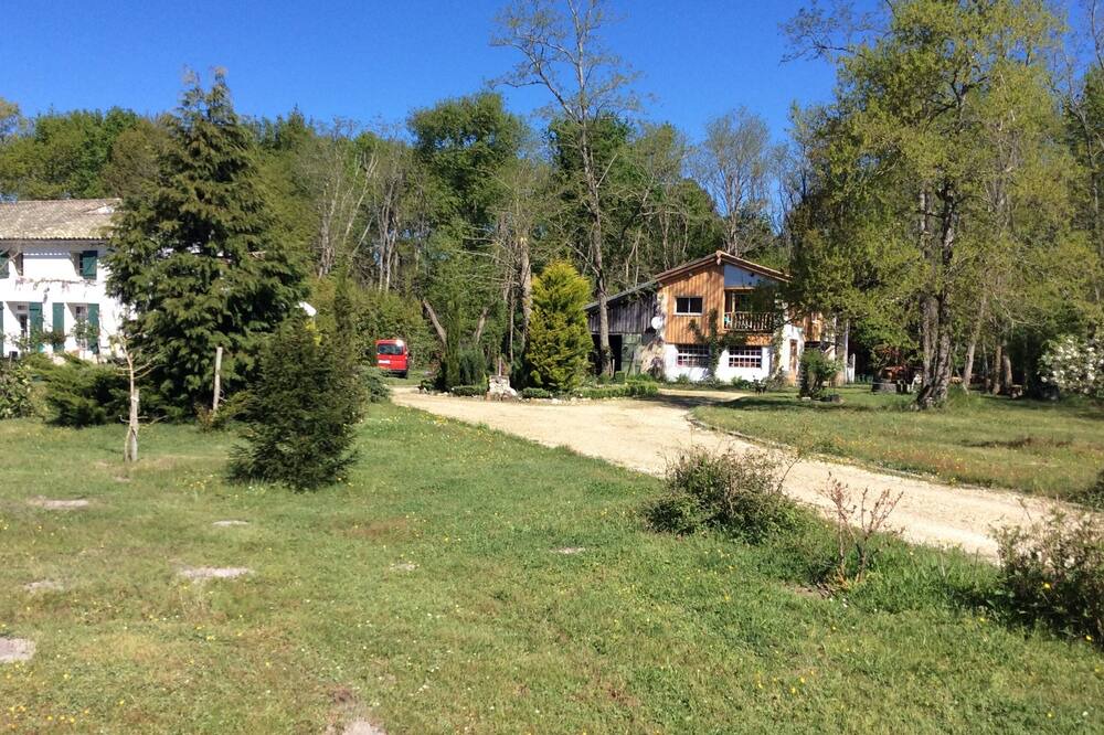 Photo of Outdoor in Queyrac