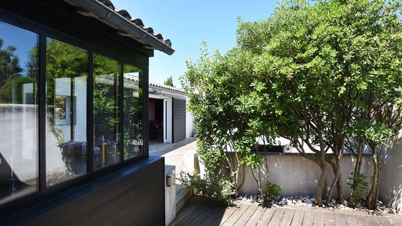 Photo of Outdoor in Les Portes-en-Re