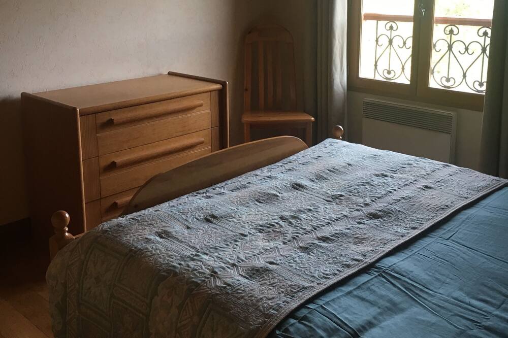 Photo of Bedroom in Monsac