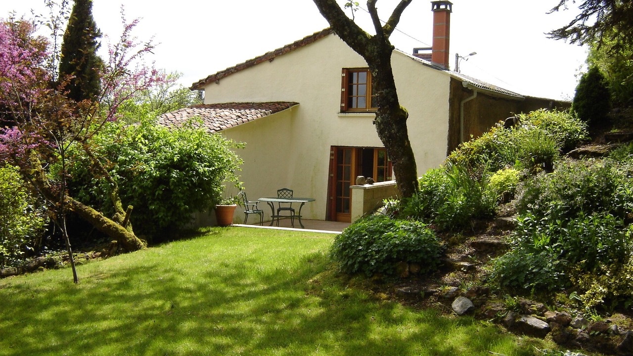 Photo of Outdoor in Moussac