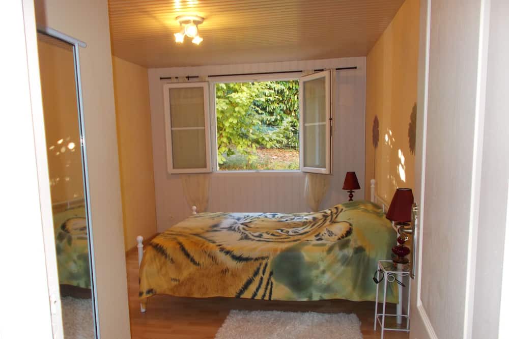 Photo of Bedroom in Terrasson-la-Villedieu