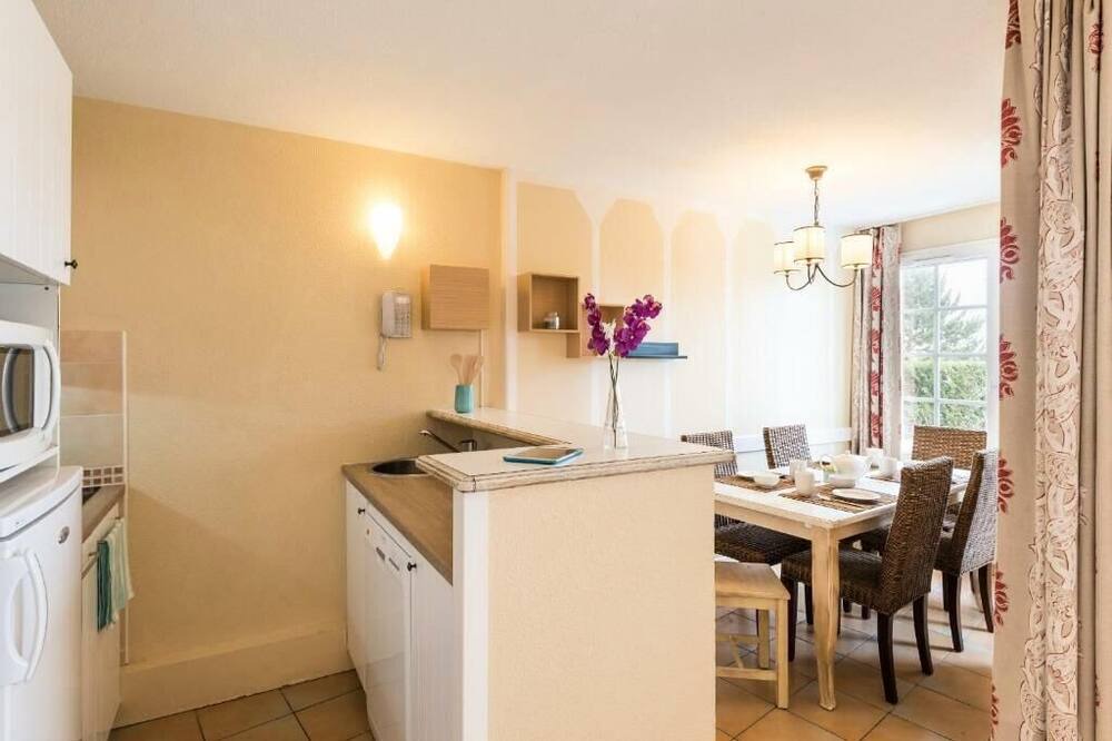 Photo of Kitchen in Behobie