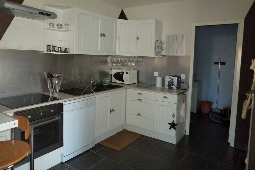 Photo of Kitchen in Gujan-Mestras