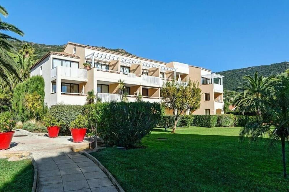 Photo of Outdoor in Le Lavandou